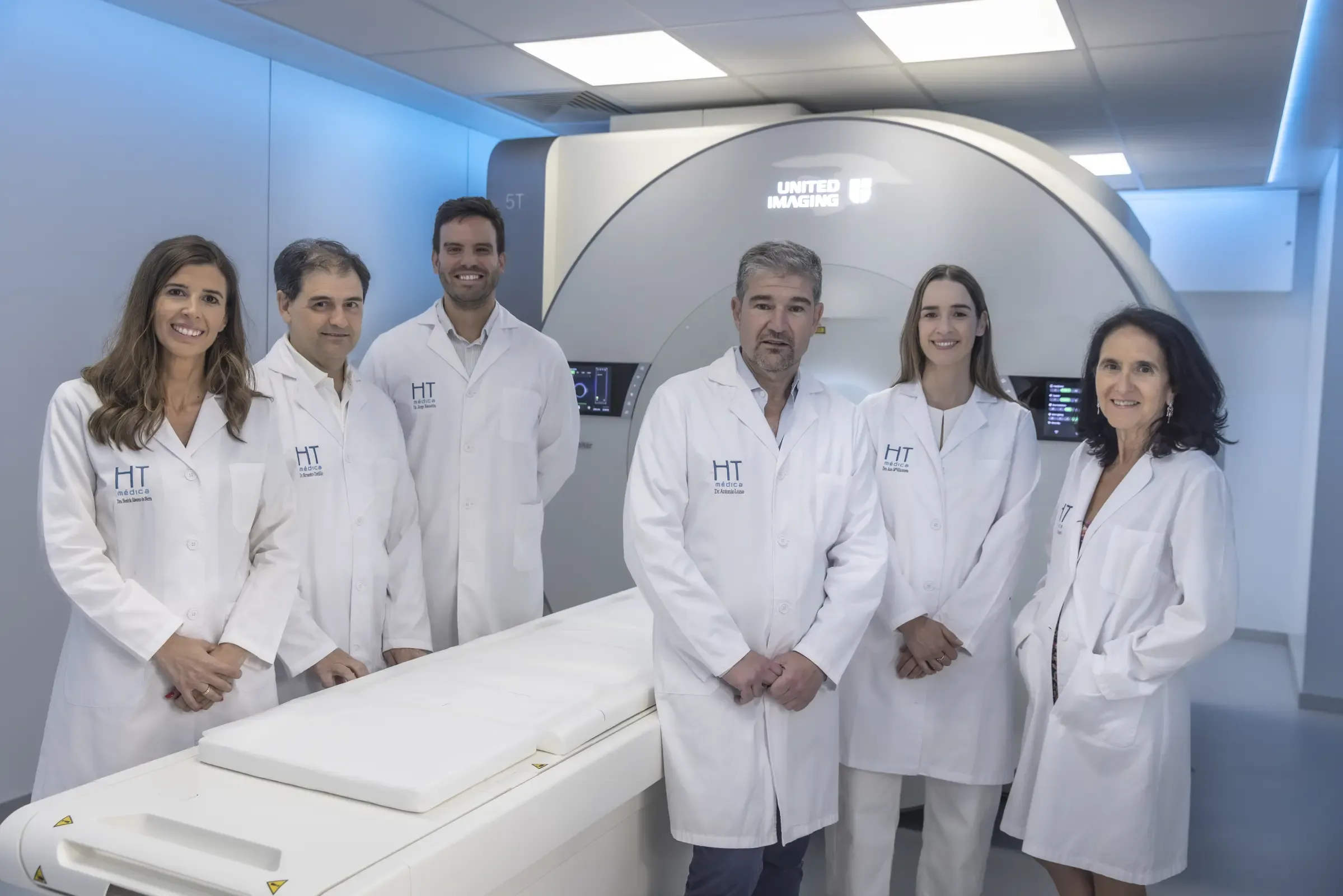La visión de HT Médica sobre el futuro de la resonancia magnética de 5 teslas, en los simposios de United Imaging en Estados Unidos